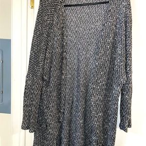 Gray/black, tweed colored shrug/ cardigan